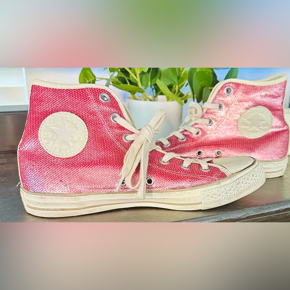 Converse Chuck Taylor All Star High Top Sneakers Pink Sequin Women’s 8